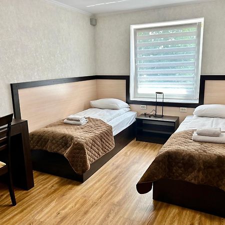 Hotel Koral Çernivtsi Dış mekan fotoğraf